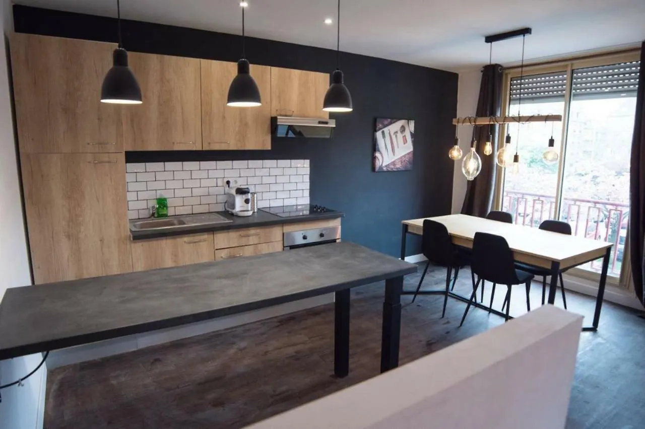 Appartement Factory Lorient 0*,